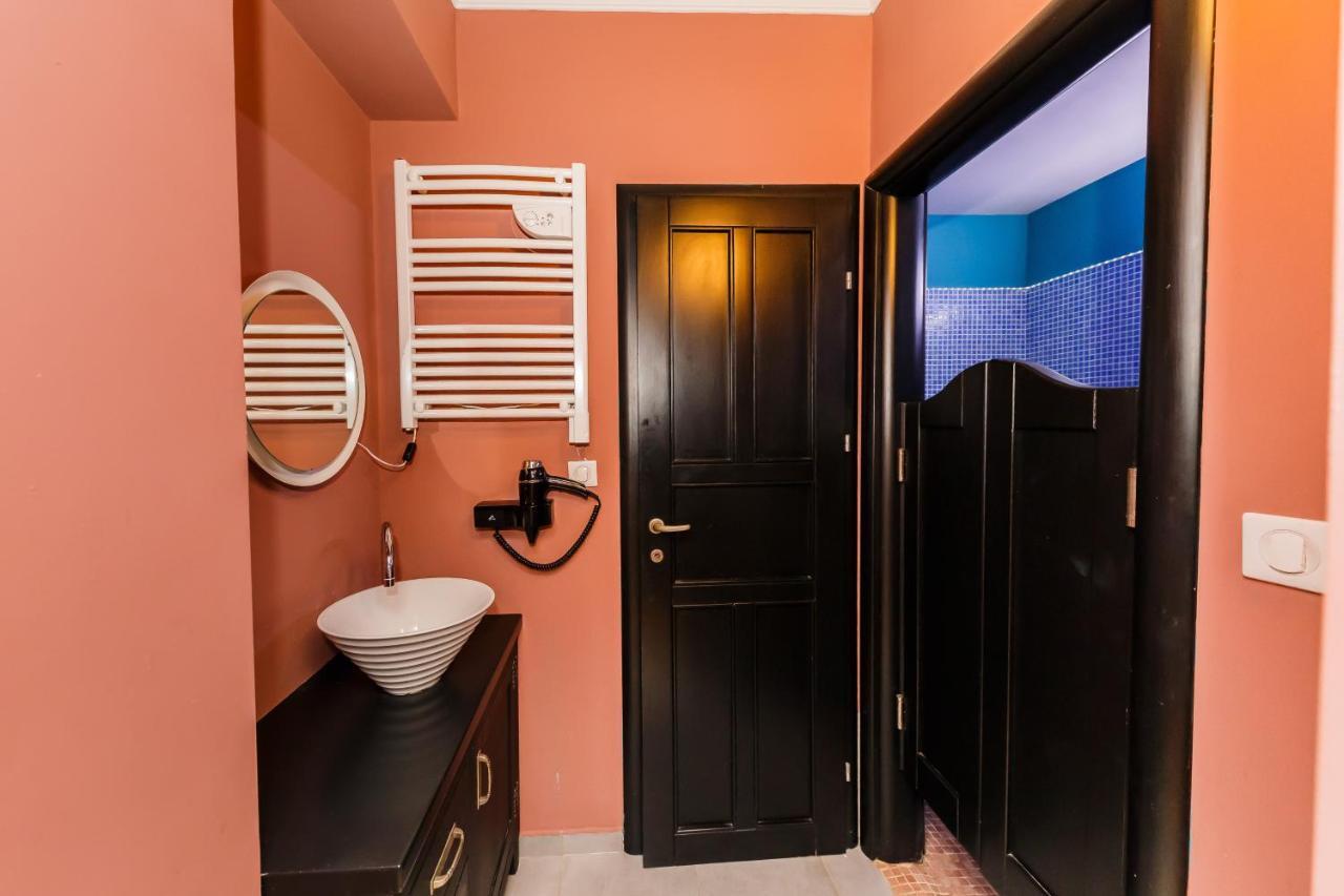 Villa Amarina โตรกีร์ ภายนอก รูปภาพ